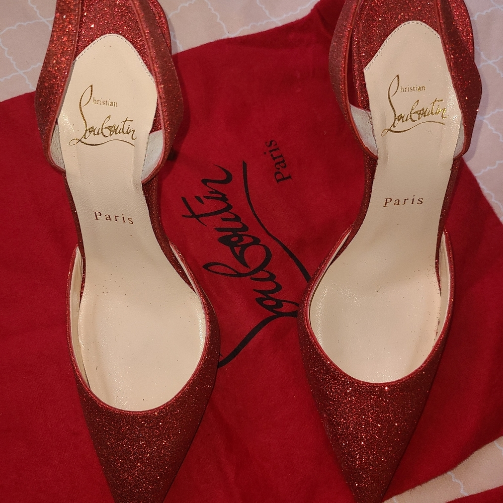 RED GLITTER HEEL